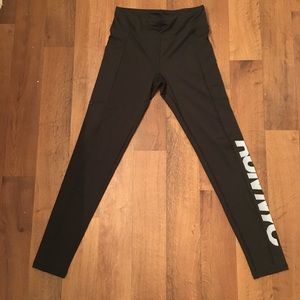 Aeropostale Run NYC Exercise/Yoga Leggings